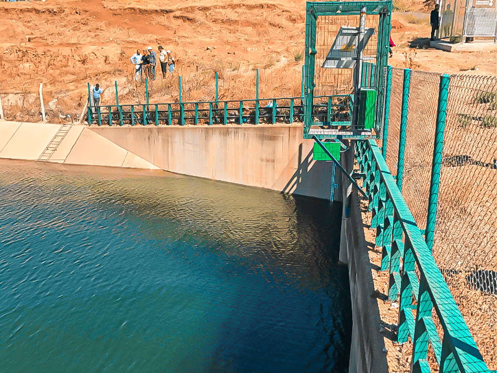 Contactless Flow Meter for Open Channels 3